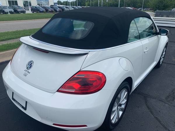 2014 Volkswagen Beetle R-Line Convertible for sale in Topeka, KS – photo 7