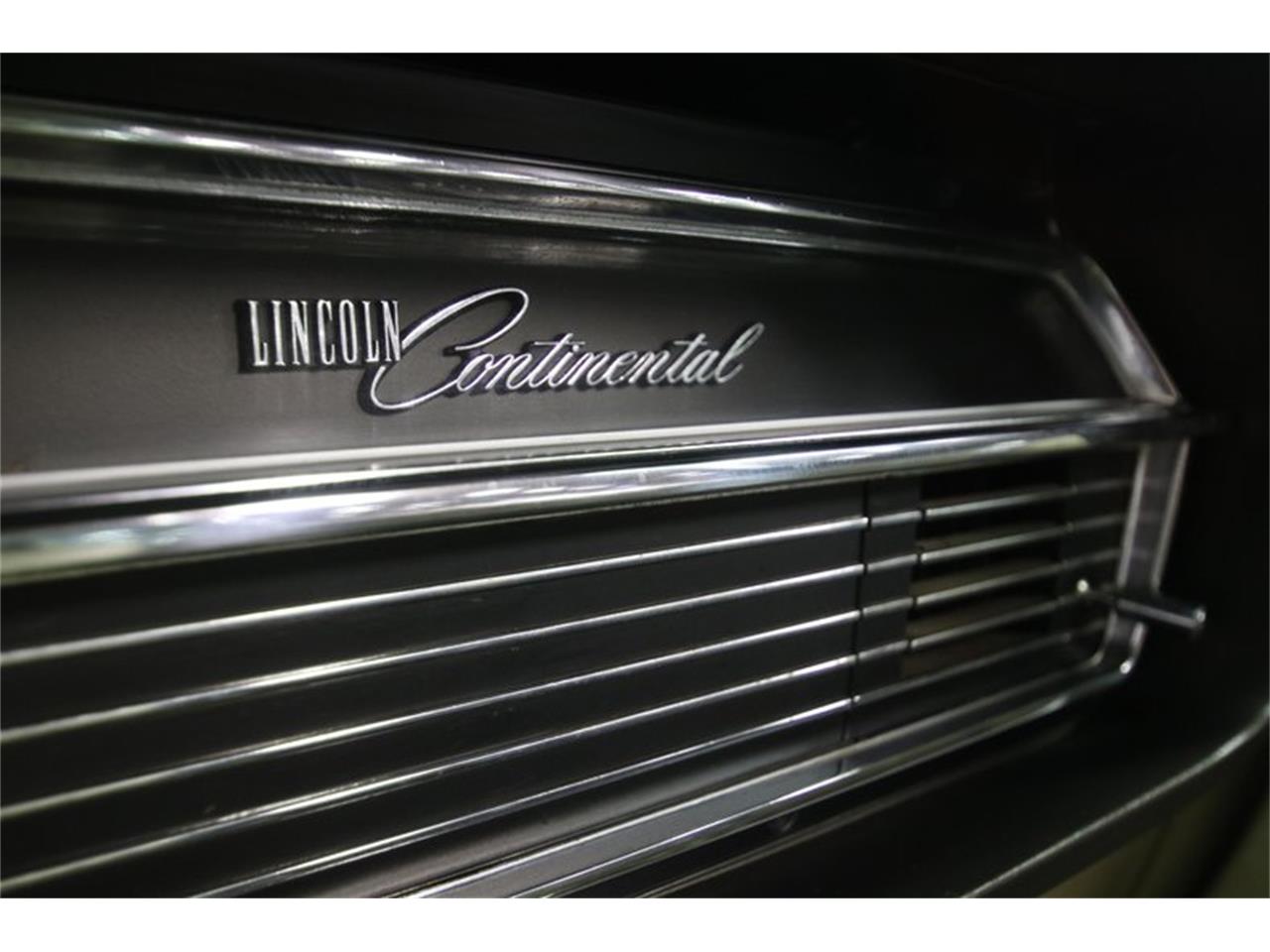 1965 Lincoln Continental for sale in Concord, NC – photo 70