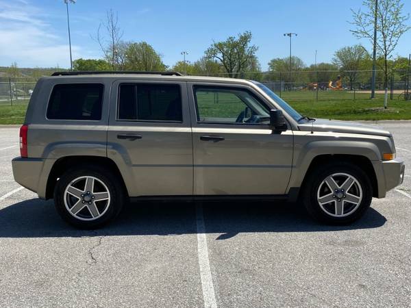 2008 Jeep Patriot Sport - - by dealer - vehicle for sale in Council Bluffs, IA – photo 7
