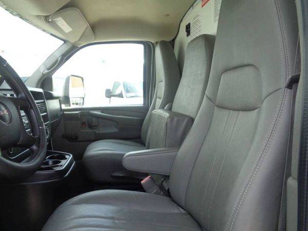 2012 Chevrolet Chevy Express Cutaway G3500 3500 16 ft BOX TRUCK GMC... for sale in Hialeah, FL – photo 23
