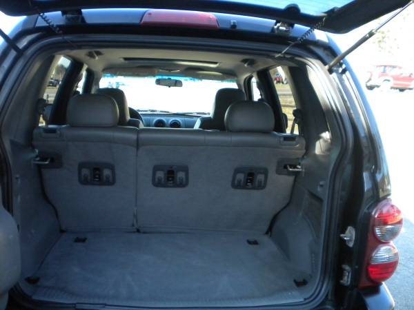 Jeep Liberty 4X4 65th anniversary edition Sunroof 1 Year for sale in Hampstead, NH – photo 22