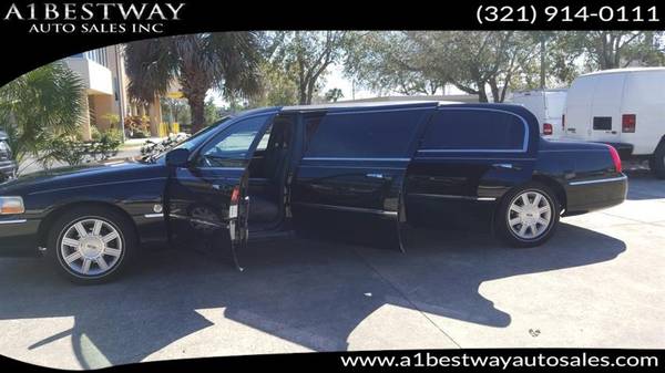 2009 Lincoln 6 DOOR Town Car LIMOUSINE 38K SERVICED CLEAN NO FEES for sale in Melbourne , FL – photo 12