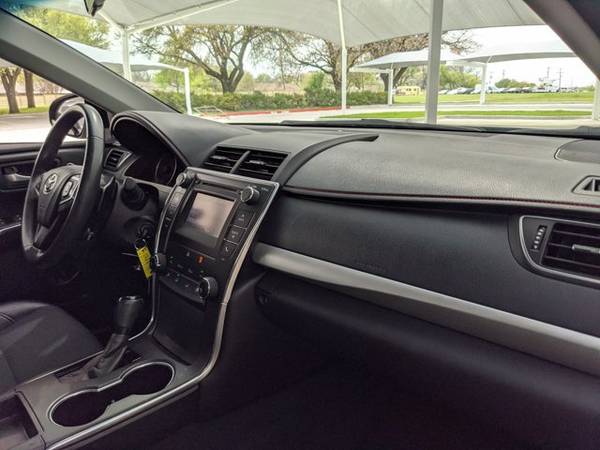 2017 Toyota Camry SE SKU: HU419145 Sedan - - by dealer for sale in Fort Worth, TX – photo 18