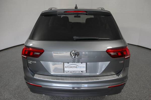 2018 Volkswagen Tiguan, Platinum Gray Metallic for sale in Wall, NJ – photo 4