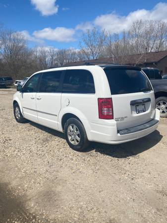 For Sale 2010 Chrysler Town & Country - - by dealer for sale in Kenosha, WI – photo 2