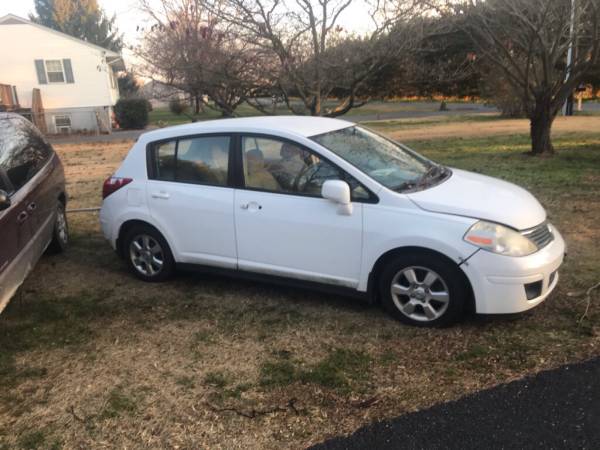 *SOLD* 2007 Nissan Versa *PARTS CAR* - cars & trucks - by owner -... for sale in Camden Wyoming, DE – photo 2