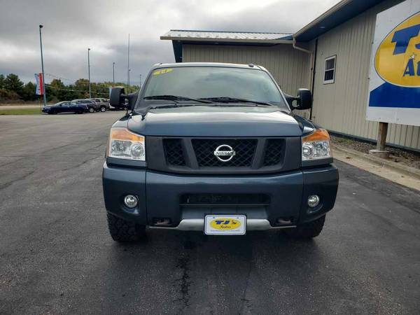 2014 Nissan Titan Pro 4X for sale in Wisconsin Rapids, WI – photo 3