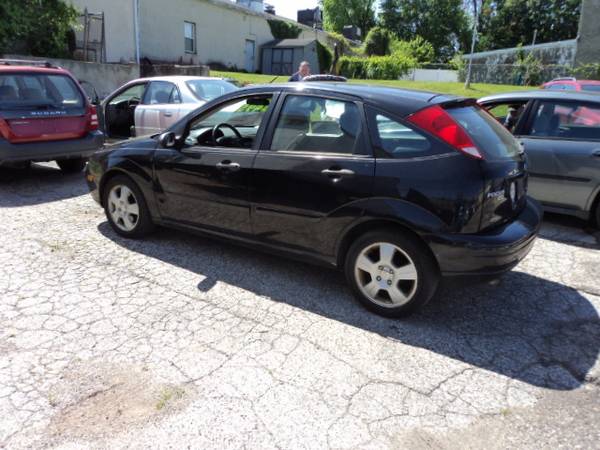 2005 Ford Focus zx5 for sale in Plymouth Meeting, PA – photo 4