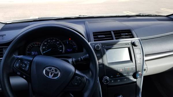 2015 Toyota Camry LE for sale in Bartlett, IL – photo 9