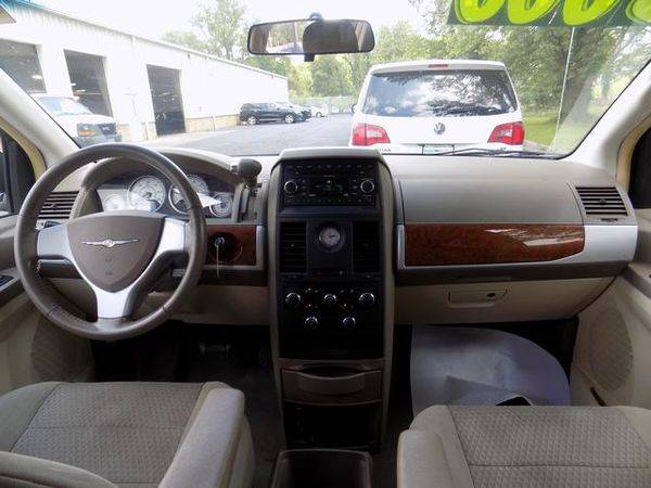 2008 Chrysler Town Country 4dr Wgn Touring for sale in Norton, OH – photo 8