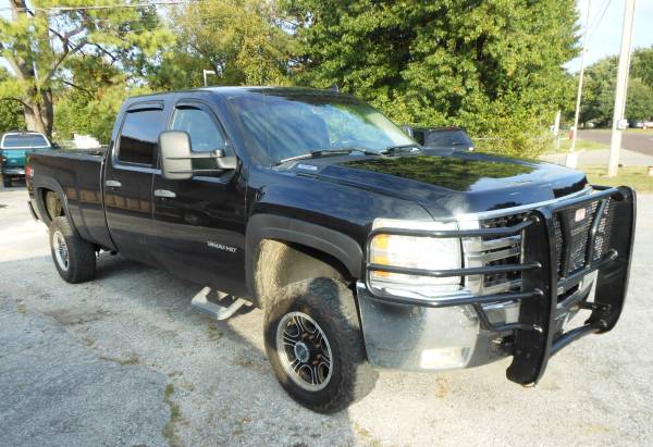2010 Chevy 3500 HD 4X4 Crew Cab Pickup for sale in Monett, MO