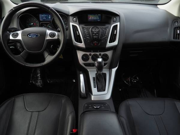 2014 Ford Focus SE - cars & trucks - by dealer - vehicle automotive... for sale in Middletown, OH – photo 11