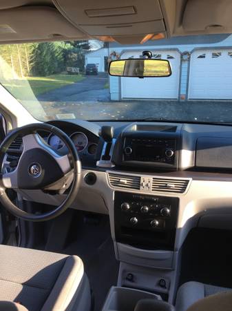 2010 Volkswagon Routan - cars & trucks - by owner - vehicle... for sale in La Fayette, NY – photo 7