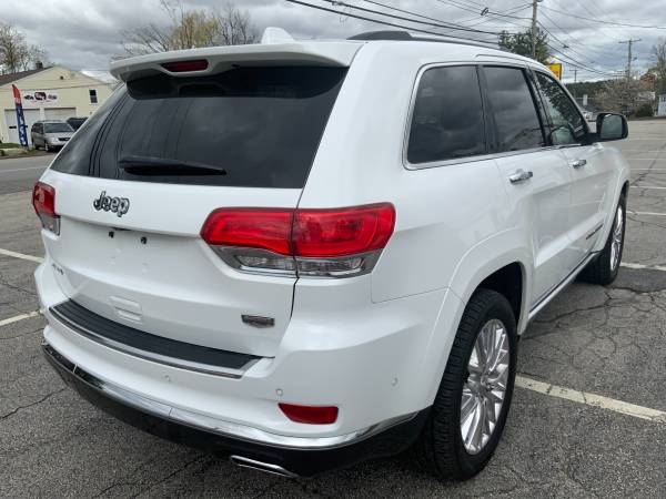 2017 Jeep Grand Cherokee Summit 4x4 Luxury SUV/TOP OF THE LINE for sale in East Derry, NH – photo 9
