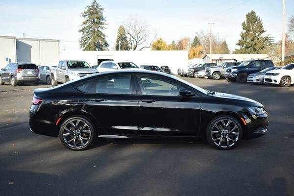2016 Chrysler 200 S Sedan - - by dealer - vehicle for sale in McMinnville, OR – photo 3