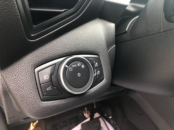 2018 Ford Escape SE suv Ingot Silver Metallic - - by for sale in Jerome, NV – photo 10