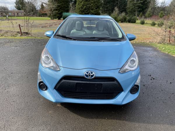 2015 Toyota Prius C 37k miles - - by dealer - vehicle for sale in Vancouver, OR – photo 3