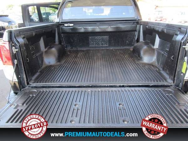 2011 Toyota Tundra Limited 4x2 4dr CrewMax Cab Pickup SB (5.7L V8)... for sale in Sacramento , CA – photo 11