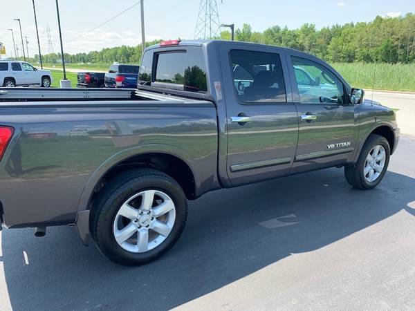 2010 Nissan Titan! 4WD! One Owner! Rust Free! Htd Lthr! Premium Sound! for sale in Suamico, WI – photo 22
