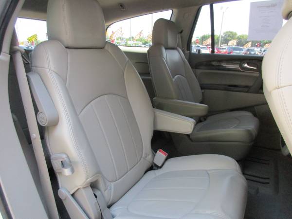 2014 Buick Enclave Leather/ Loaded/ $0 Down WAC for sale in Oklahoma City, OK – photo 17