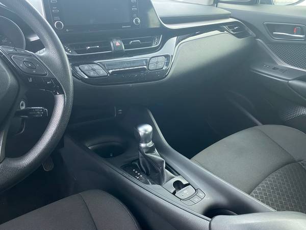 2020 Toyota CHR LE Sport Utility 4D hatchback Blue - FINANCE ONLINE... for sale in Atlanta, CA – photo 24