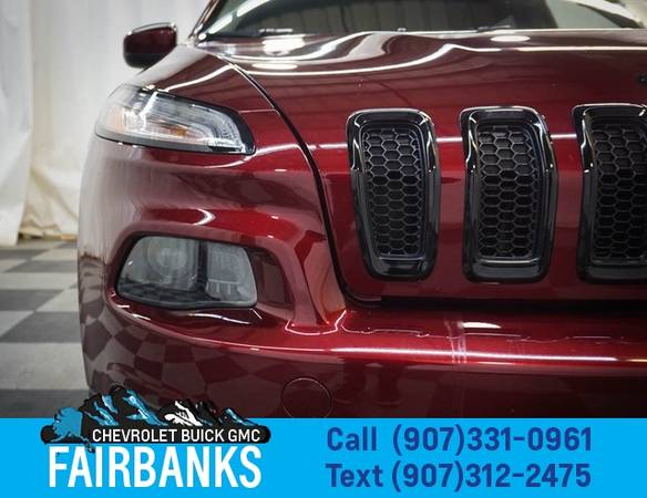 2018 Jeep Cherokee Latitude Tech Connect FWD - cars & trucks - by... for sale in Fairbanks, AK – photo 4