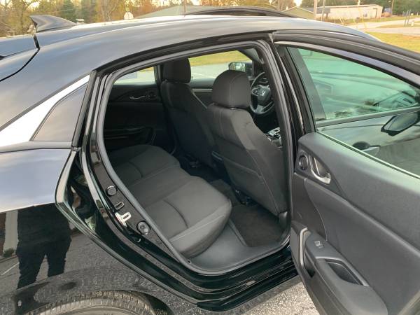 2018 Honda civic EX hatchback 26k - - by dealer for sale in Roebuck, SC – photo 17