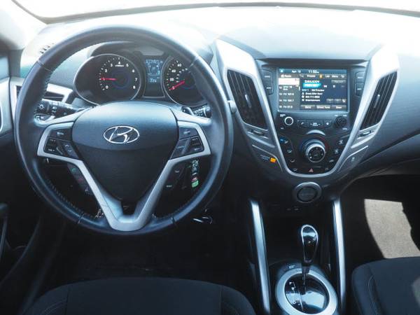 2017 Hyundai Veloster Base - - by dealer - vehicle for sale in Bend, OR – photo 14