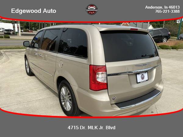 Chrysler Town & Country - BAD CREDIT BANKRUPTCY REPO SSI RETIRED... for sale in Anderson, IN – photo 7