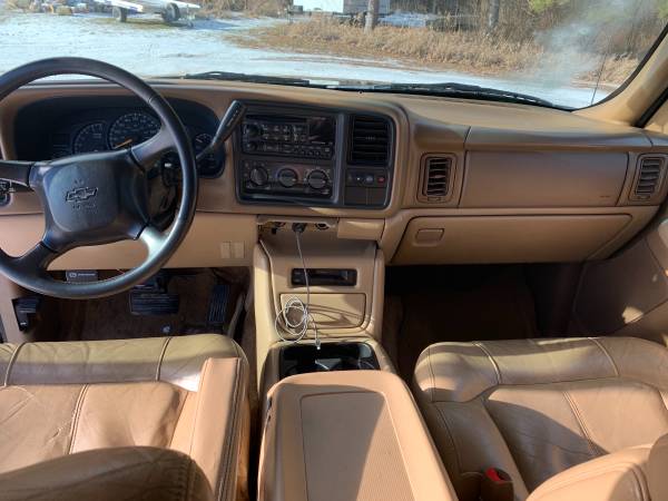 2000 Chevy Suburban 2500 4x4 - cars & trucks - by owner - vehicle... for sale in Park Rapids, MN – photo 13