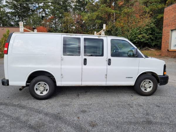 2005 Chevy Express Van 2500 HD - cars & trucks - by owner - vehicle... for sale in Lilburn, GA – photo 3