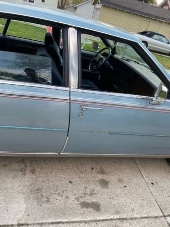 1985 cadillac seville 2500 OBO for sale in Sheboygan, WI – photo 12