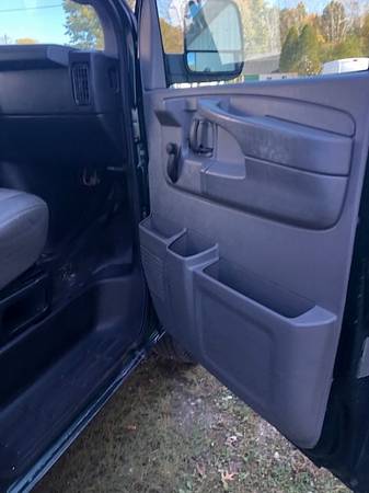2012 Chevrolet Express Passenger 2500 Wagon LS - cars & trucks - by... for sale in Hamler, IN – photo 12