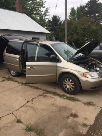 2002 Chrysler Town and Country for sale in Elk Mound, WI – photo 2