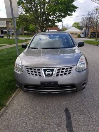 Nissan Rogue - 2010 for sale in Cleveland, OH – photo 2