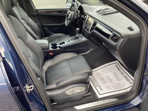 2015 Porsche Macan S ** Panoramic Sunroof ** - cars & trucks - by... for sale in Portland, MA – photo 24