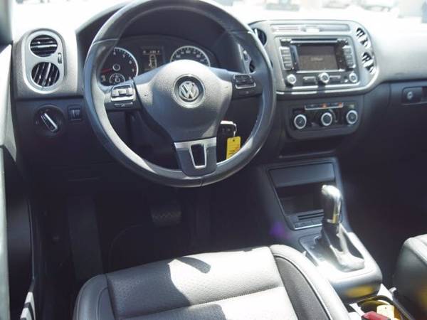 2012 Volkswagen VW Tiguan S - - by dealer - vehicle for sale in Wichita, KS – photo 7