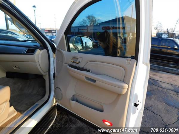 2009 Cadillac Escalade - - by dealer - vehicle for sale in Midlothian, IL – photo 16