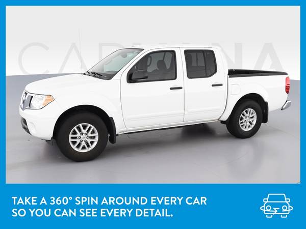 2017 Nissan Frontier Crew Cab SL Pickup 4D 5 ft pickup White for sale in Revere, MA – photo 3