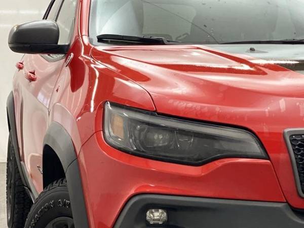 2019 Jeep Cherokee 4x4 4WD Trailhawk Elite SUV - - by for sale in Portland, OR – photo 9