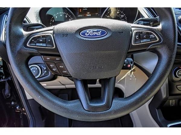 2018 Ford Escape SE suv Escape - cars & trucks - by dealer - vehicle... for sale in El Paso, TX – photo 18
