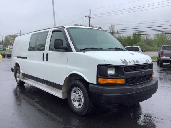 ONE Owner! 2009 Chevy Express 3500! Dependable! - - by for sale in Ortonville, OH – photo 7