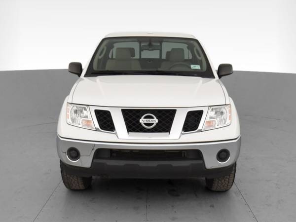2011 Nissan Frontier King Cab SV Pickup 2D 6 ft pickup White -... for sale in Louisville, KY – photo 17