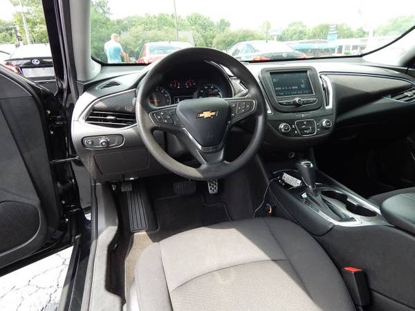 2017 Chevrolet Malibu - Come see us for sale in Lavergne, TN – photo 17