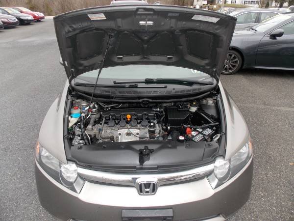 2006 Honda Civic EX (5-speed, low mileage) - - by for sale in Carlisle, PA – photo 21