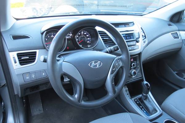 2016 Hyundai Elantra - - by dealer - vehicle for sale in Monroe, LA – photo 10