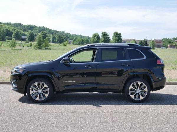 2019 Jeep Cherokee Overland for sale in Hudson, WI – photo 6