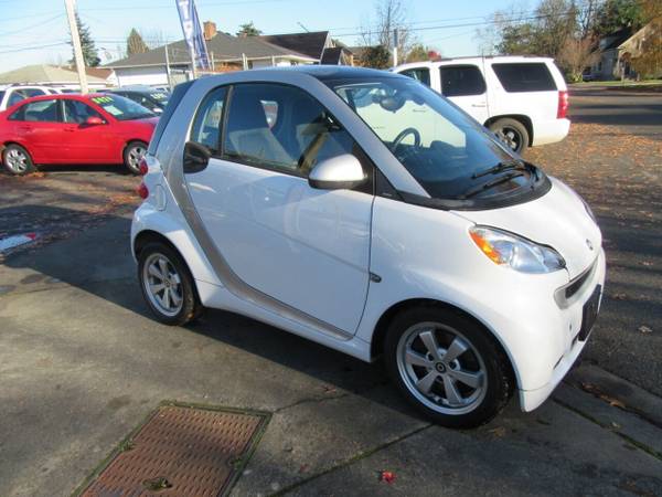 2012 *smart* *Fortwo* *2dr Coupe Pure* - cars & trucks - by dealer -... for sale in Marysville, WA – photo 3