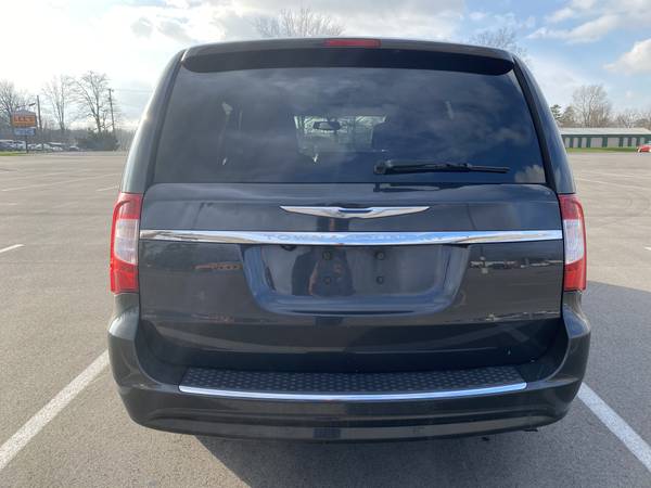 2011 Chrysler Town and Country Touring-L - cars & trucks - by owner... for sale in Richmond, IN – photo 5