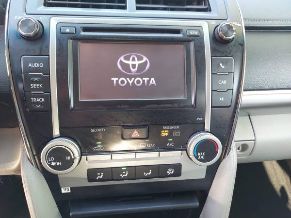 2014 Toyota Camry Low milage for sale in Orland Park, IL – photo 12